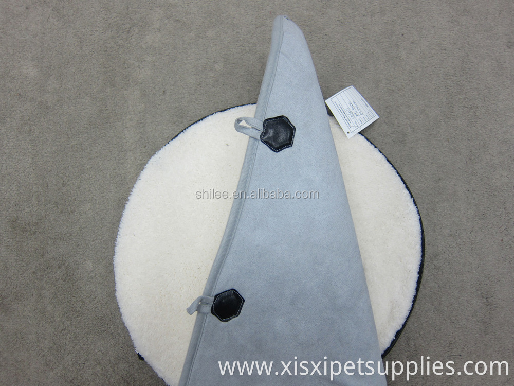 OEM teepee tent style cat cave bed/luxury pet bed/cat cave